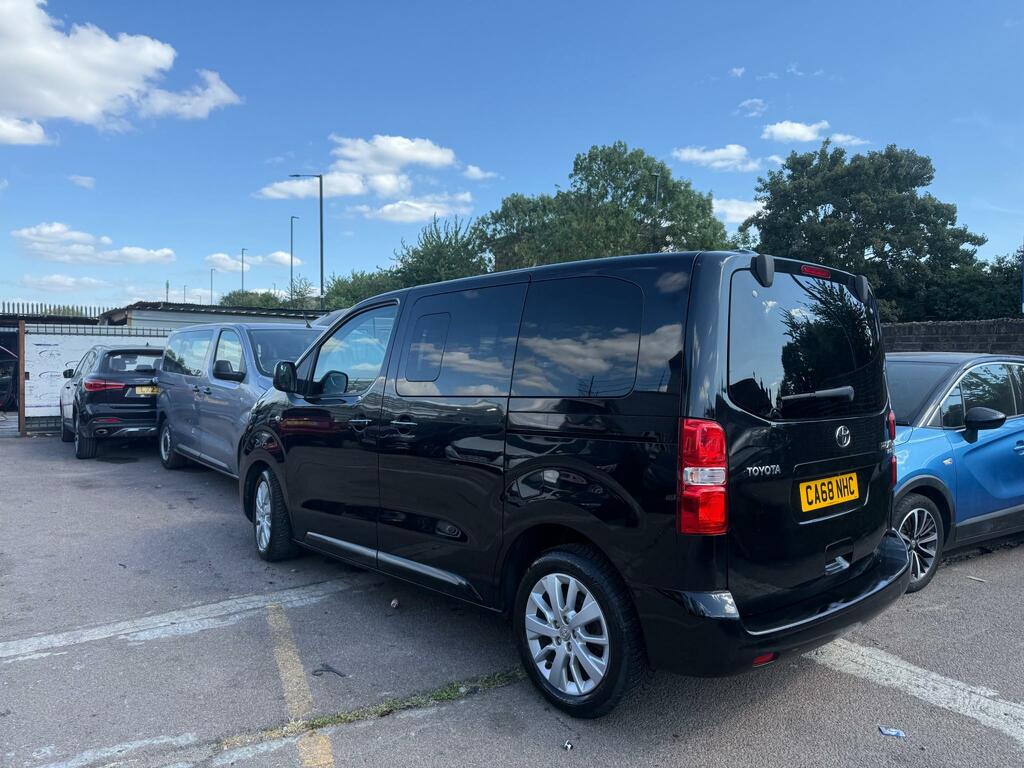 Toyota Proace Verso 2.0D Family Compact Mpv Black #5