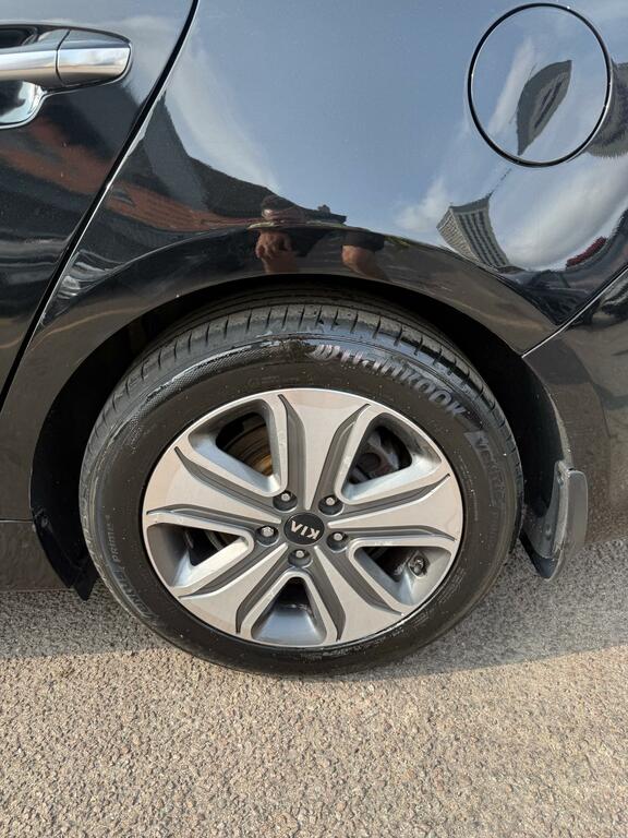 Kia Optima 2.0H Gdi 9.8Kwh Saloon Black #5