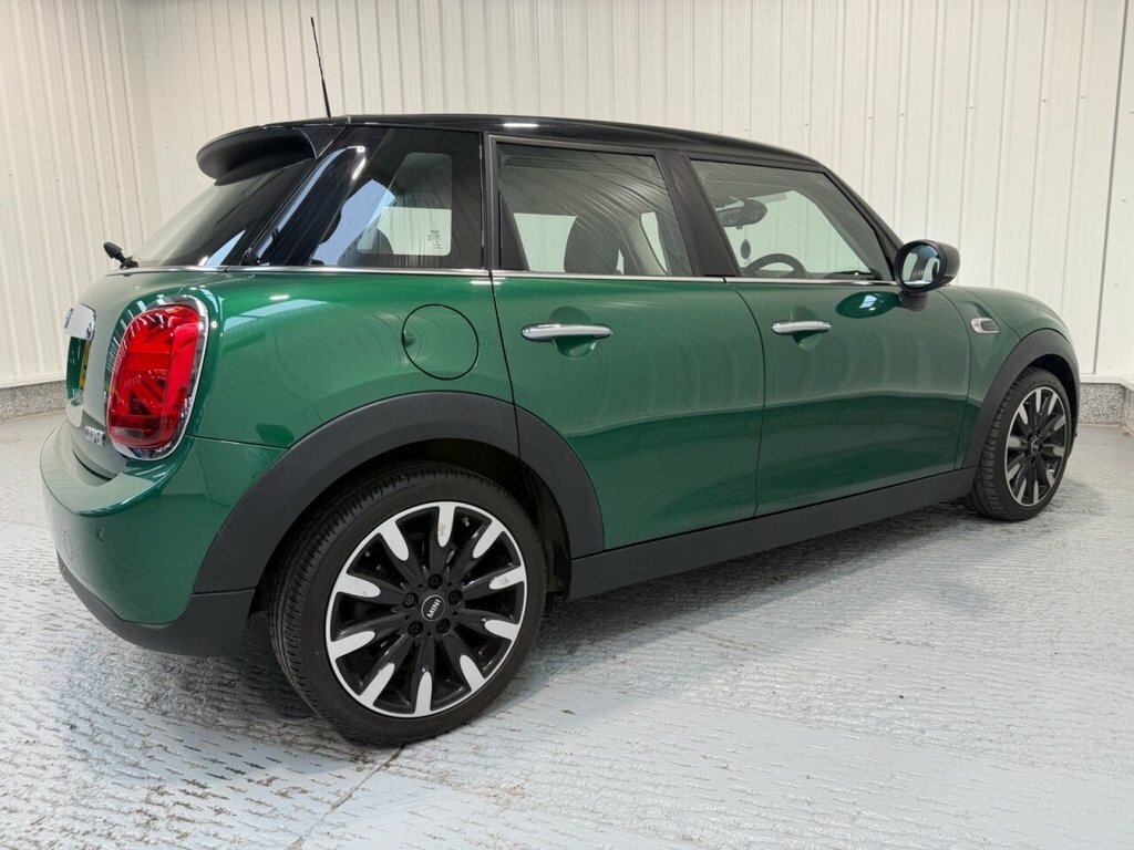 Mini Hatch 1.5L Cooper Exclusive Green #6