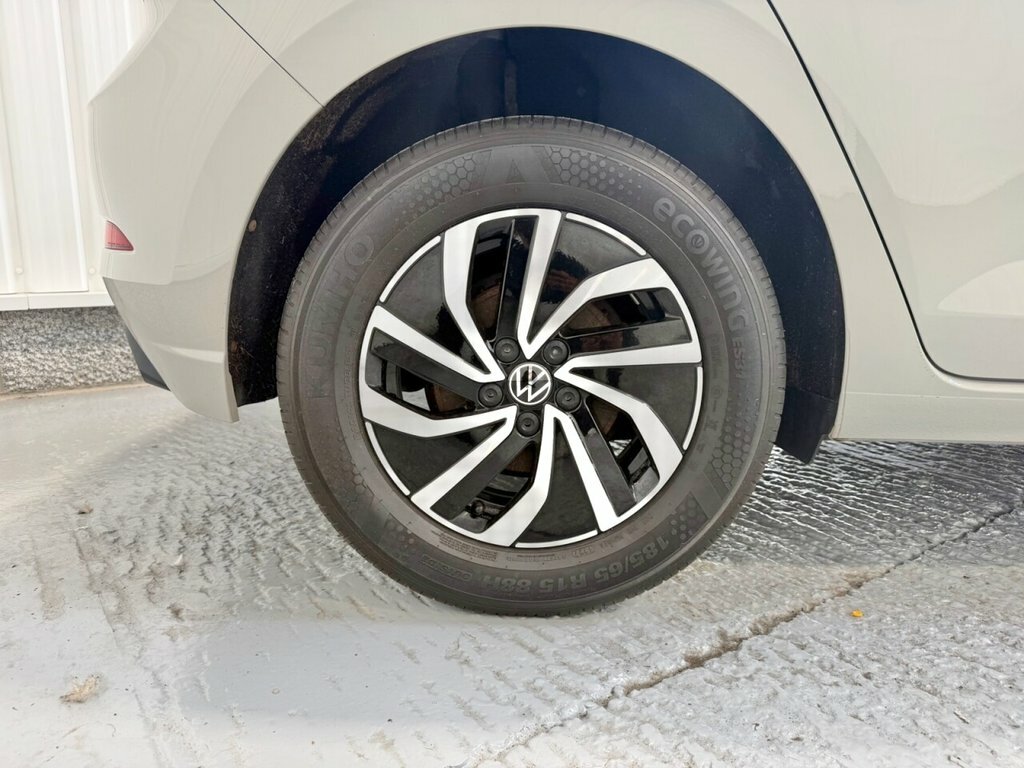 Volkswagen Polo 1L Life SO22GYN Grey #4