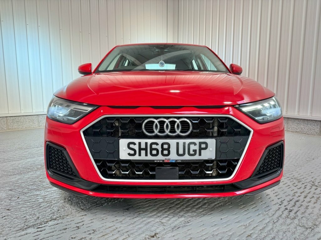 Audi A1 1L Sport Red #2