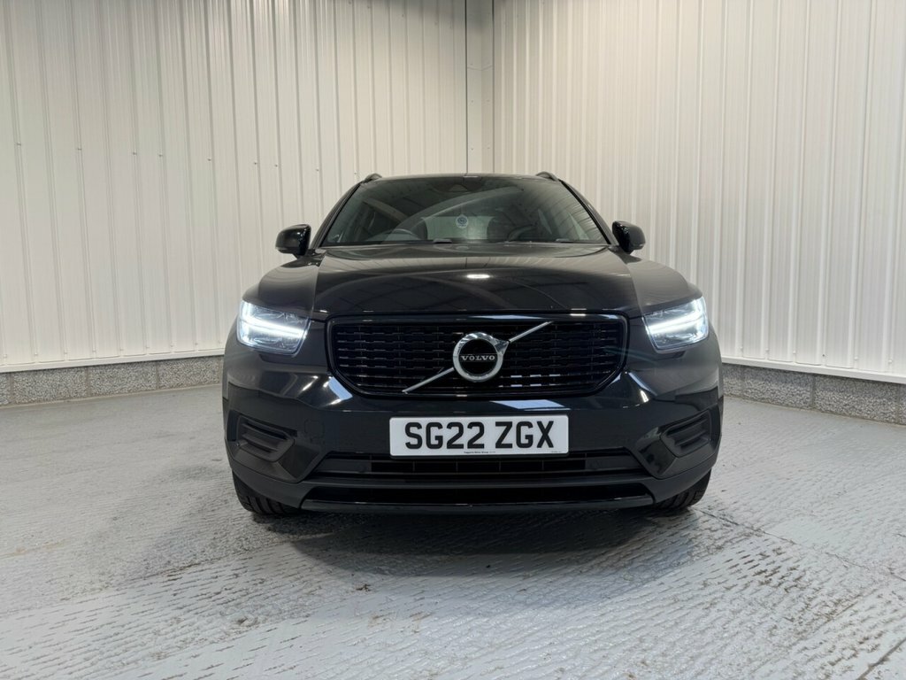 Volvo XC40 1.5L R-design SG22ZGX Black #2
