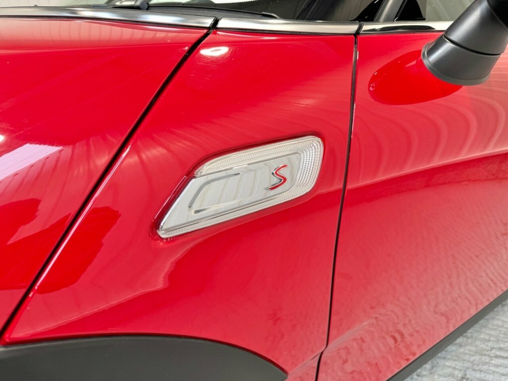 Mini Clubman 2L Cooper S Sport 6Dr Red #5
