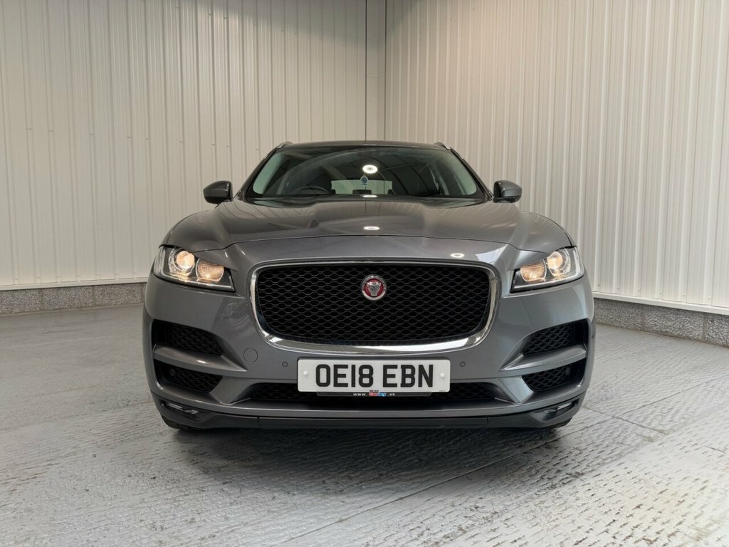 Jaguar F-Pace 2L Prestige OE18EBN Grey #2