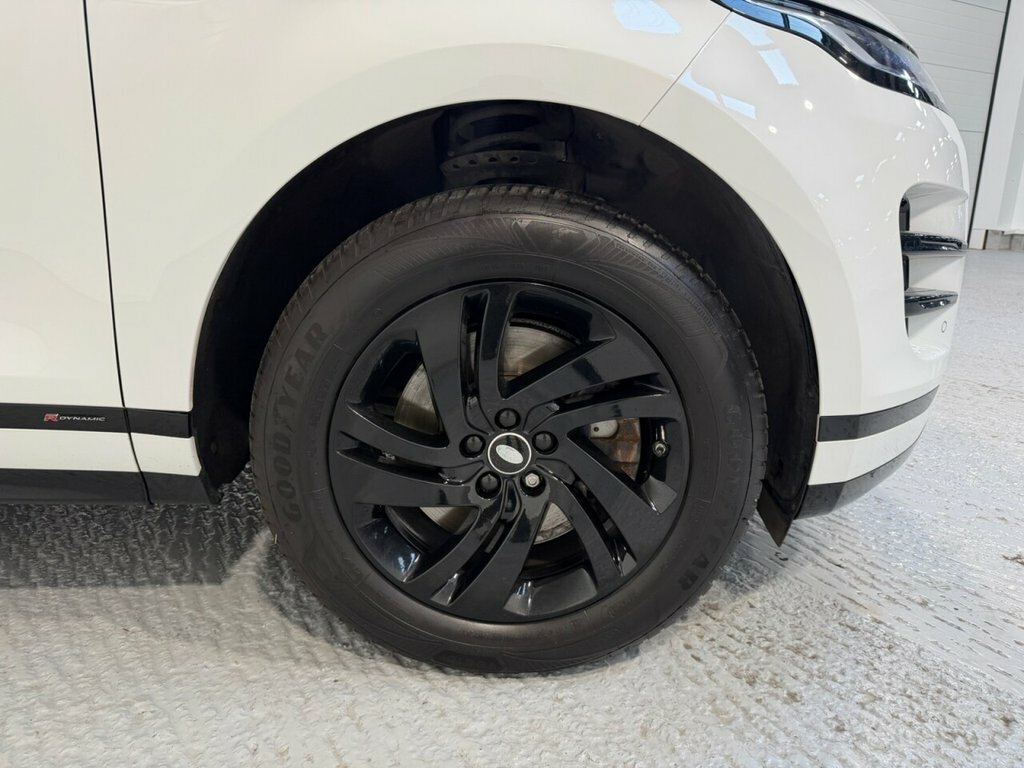 Land Rover Range Rover Evoque 2L R-dynamic S SW69GHJ White #4