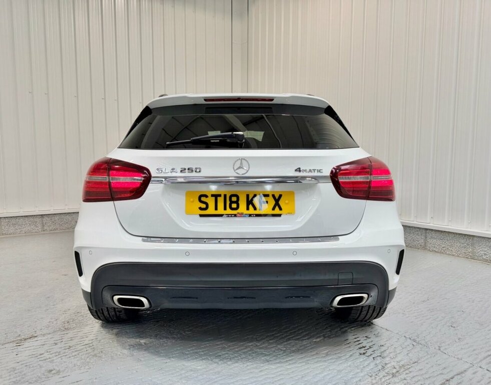 Mercedes-Benz GLA Class 2L Whiteart White #5