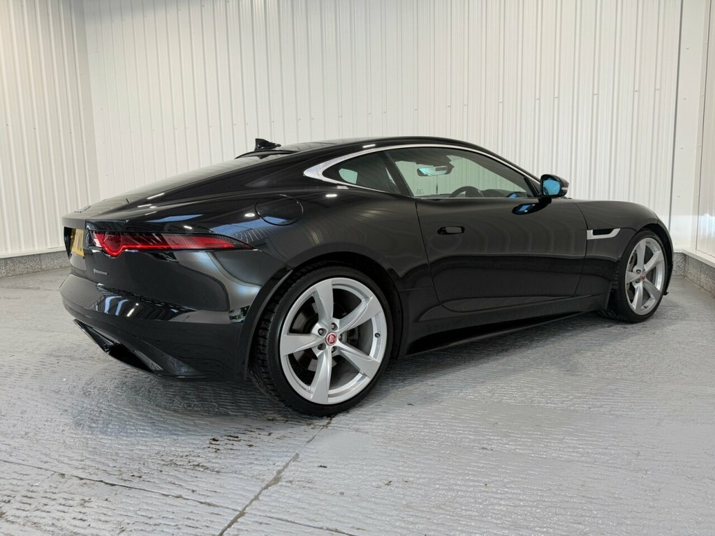 Jaguar F-Type 2L R-dynamic Black #6