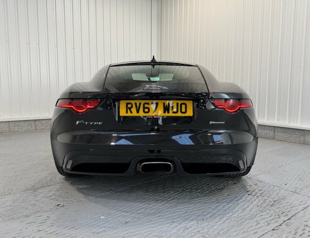 Jaguar F-Type 2L R-dynamic Black #5
