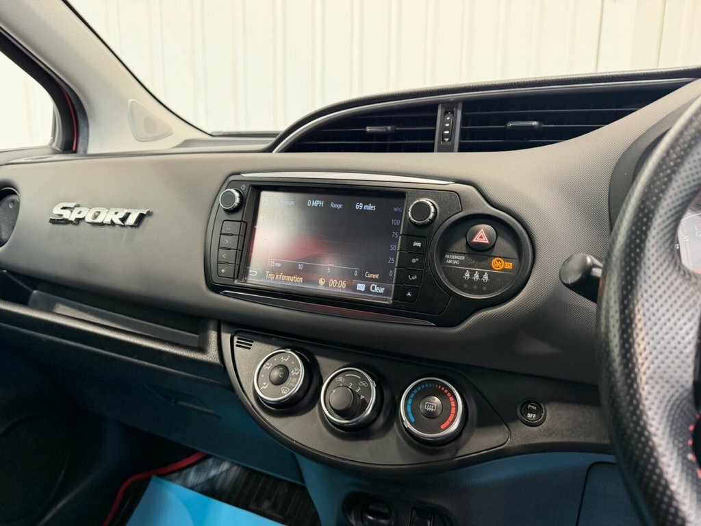 Toyota Yaris 1.33 Dual Vvt-i Icon Hatchback Multidri Red #18