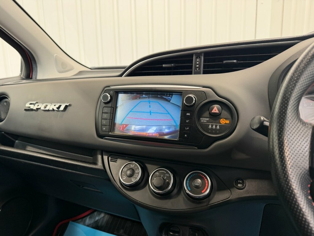 Toyota Yaris 1.33 Dual Vvt-i Icon Hatchback Multidri Red #19