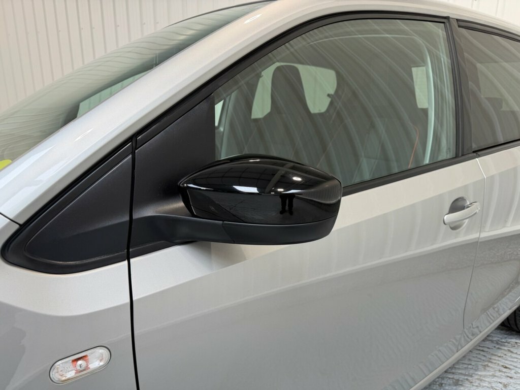 Volkswagen Up 1L Groove Up Silver #5