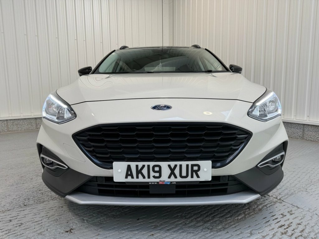 Ford Focus 1L Active AK19XUR White #2