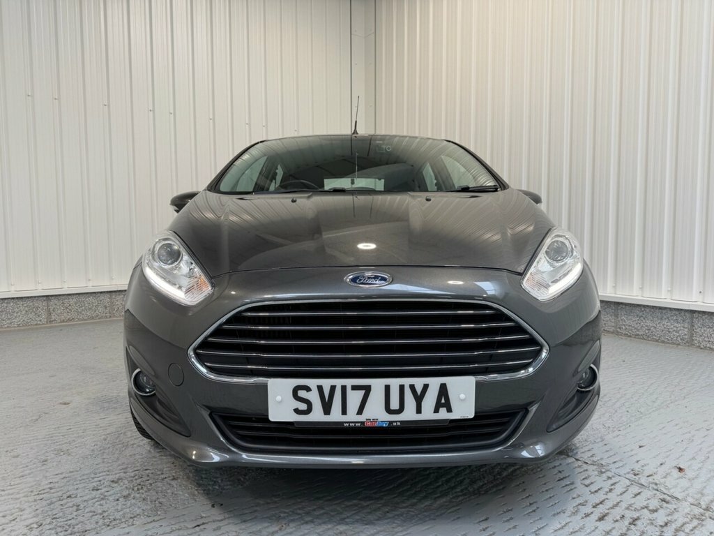 Ford Fiesta 1L Zetec SV17UYA Grey #2