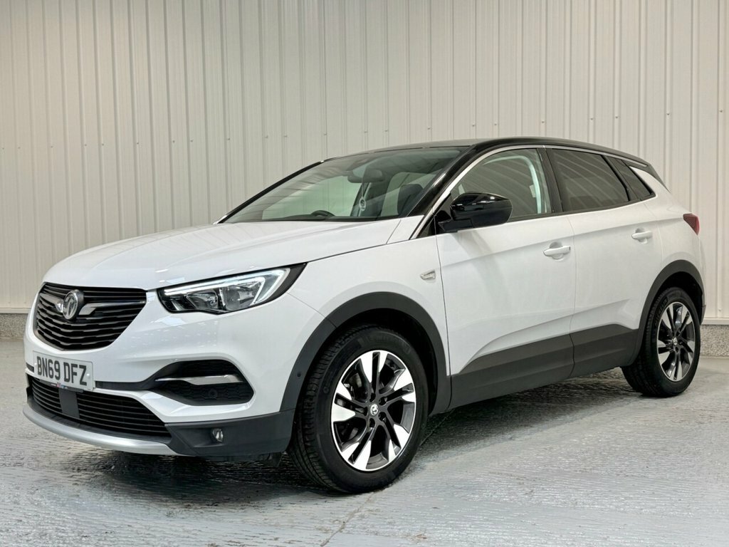 Vauxhall Grandland X 1.2L Sri Nav White #3