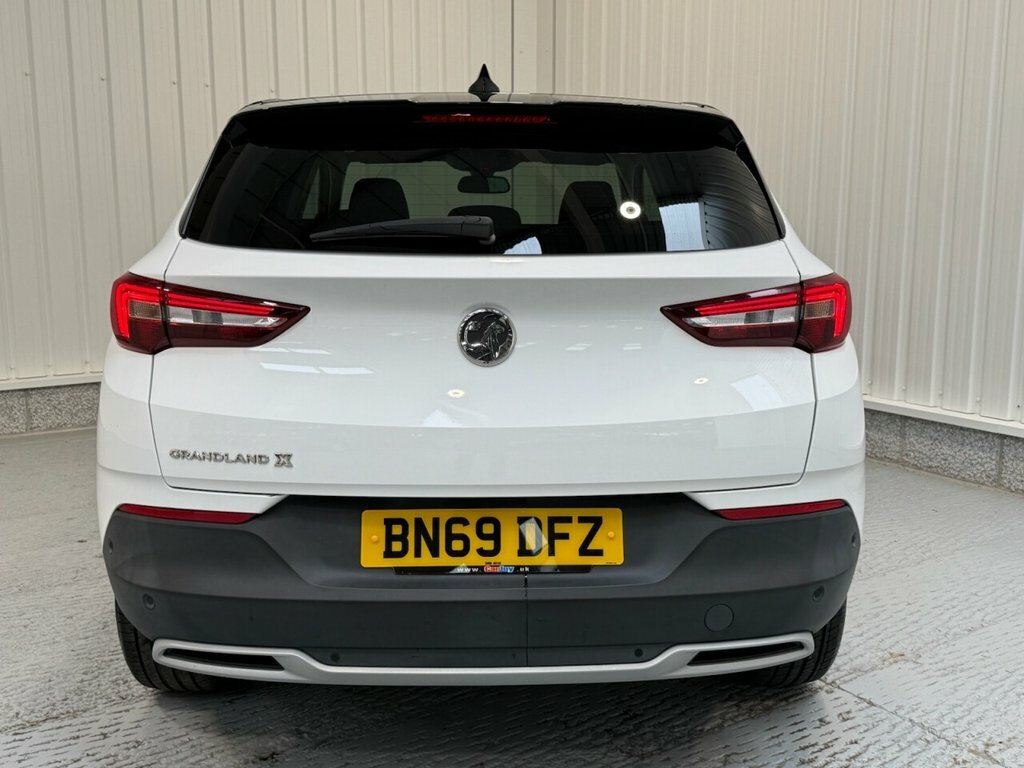 Vauxhall Grandland X 1.2L Sri Nav White #6