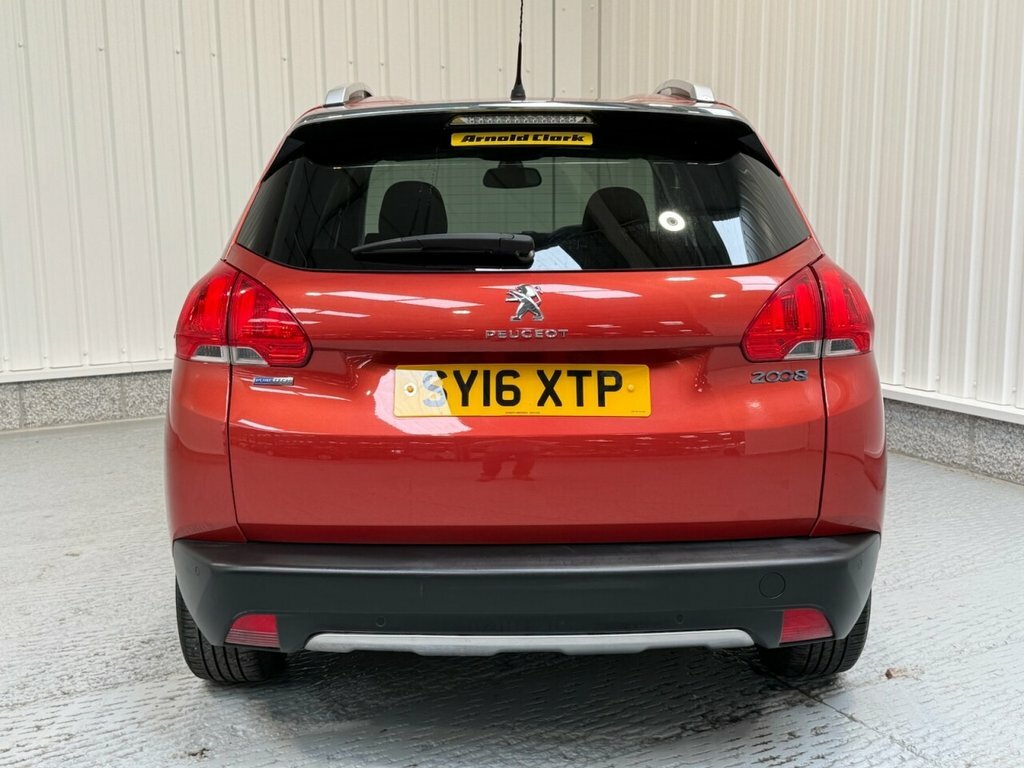 Peugeot 2008 1L Allure Red #6