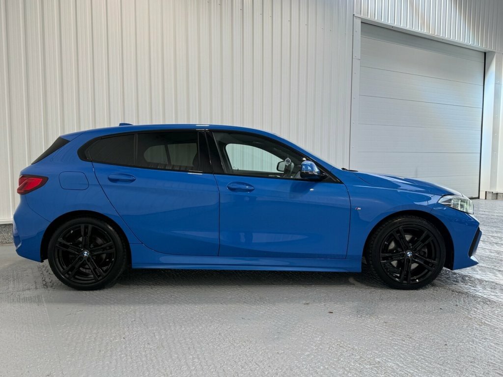 BMW 1 Series 1.5L M Sport PE20TVY Blue #4