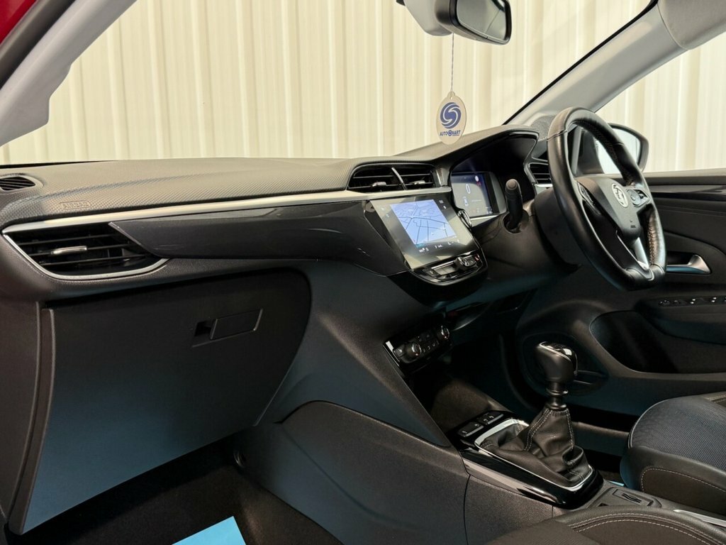 Vauxhall Corsa Corsa Griffin Edition White #15