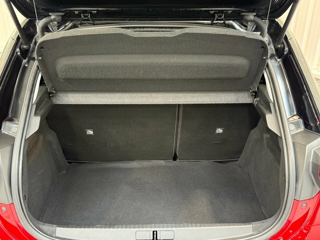 Vauxhall Corsa Corsa Griffin Edition White #13