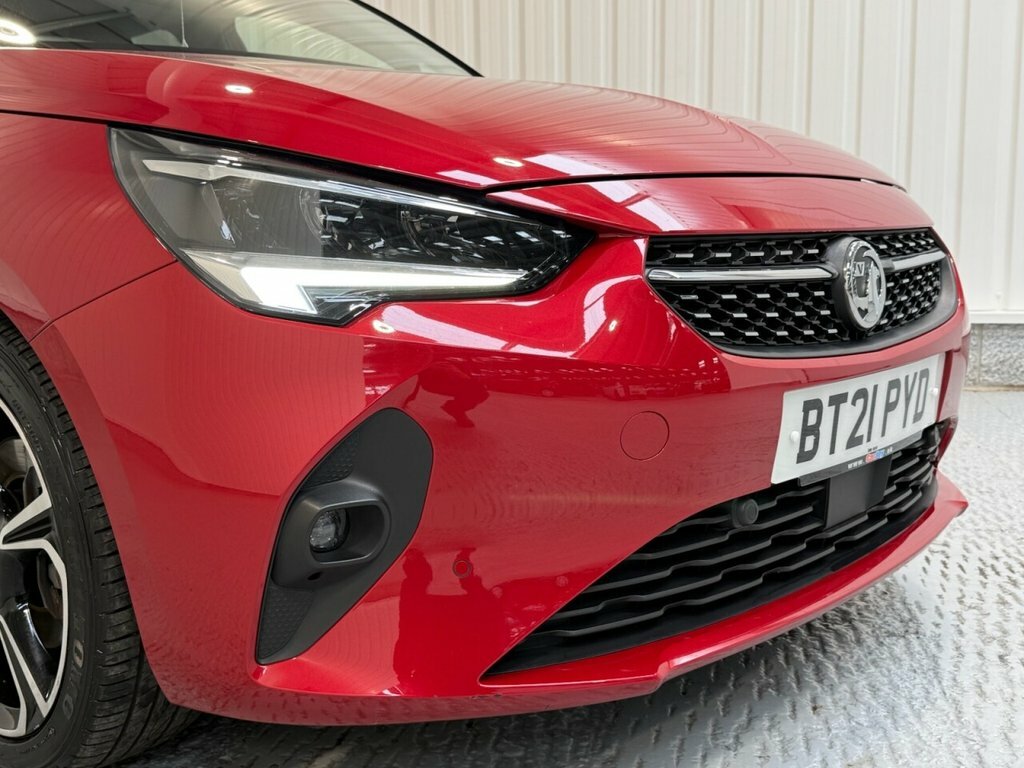 Vauxhall Corsa Corsa Griffin Edition White #9