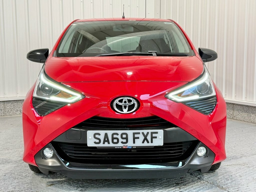 Toyota Aygo 1L X-trend Red #2