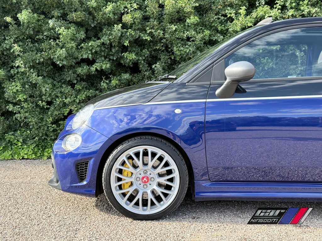 Abarth 595 1.4 Abarth Convertible 595 Competizione 1.4 Tjet 1 Black #4