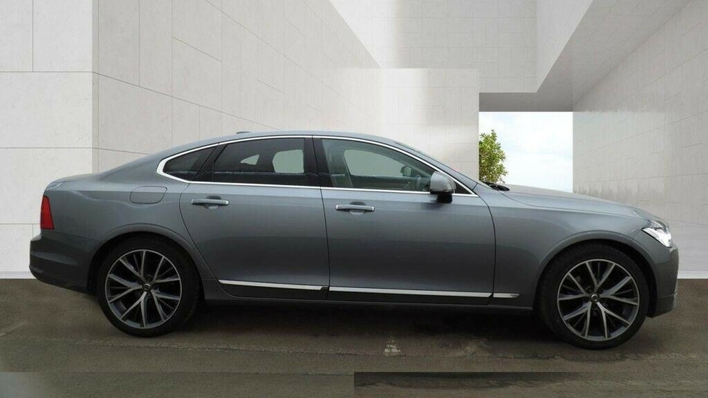 Volvo S90 2.0 D4 Momentum Pro Saloon Euro 6 Black #10