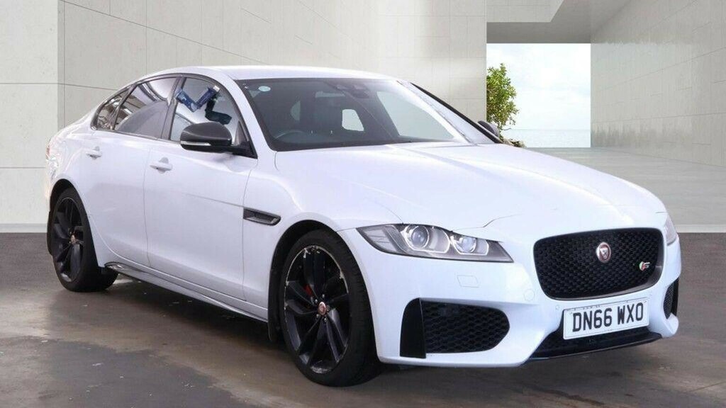 Jaguar XF Saloon 3.0D V6 S Euro 6 Ss 201666 White #5