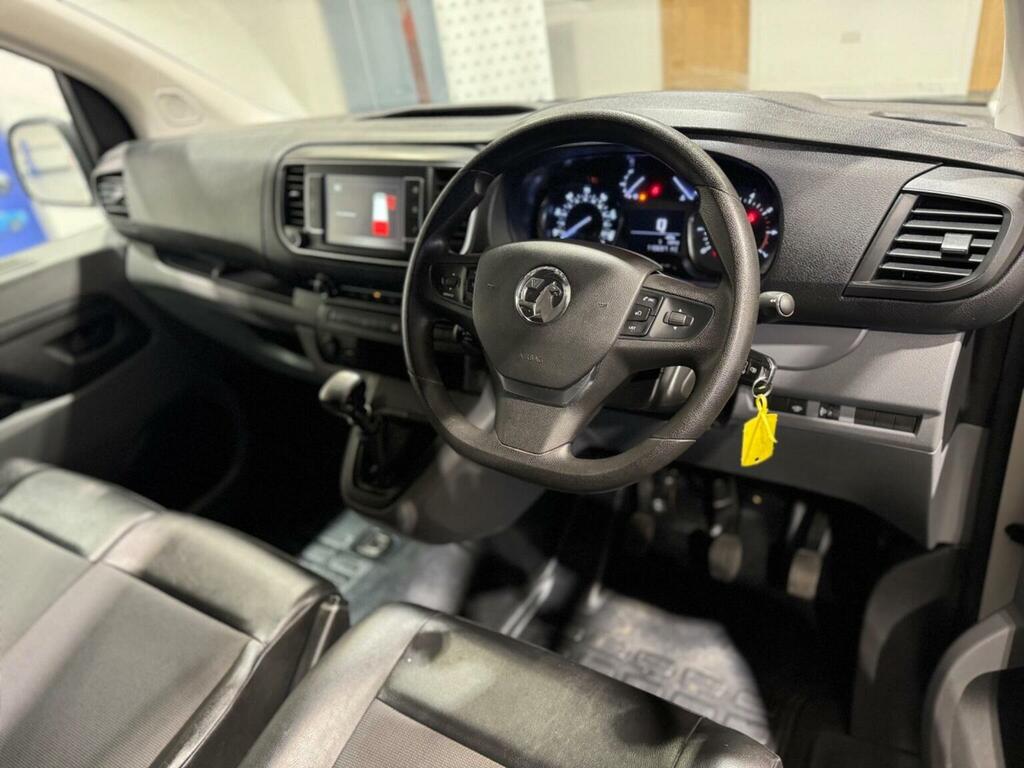 Vauxhall Vivaro Panel Van 1.5 Turbo D 2900 Sportive L1 H1 Euro 6 VO69ZRU White #2