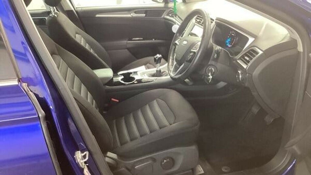 Ford Mondeo Hatchback 2.0 Tdci Zetec Euro 6 Ss 201565 Blue #2