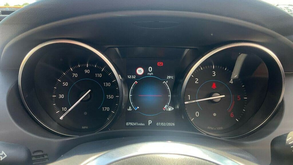 Jaguar XE 2.0D R-sport Awd Euro 6 Ss White #5