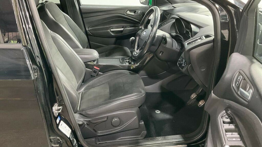 Ford Kuga Suv 2.0 Tdci Ecoblue St-line Euro 6 Ss 201 Black #2