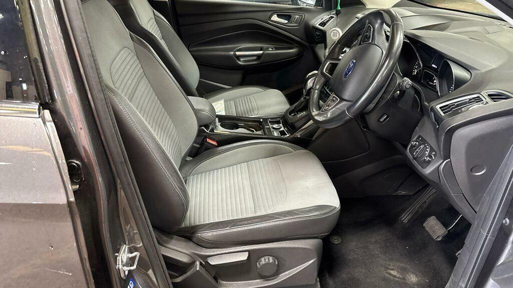 Ford Kuga Suv 1.5T Ecoboost Titanium Awd Euro 6 Ss 5 Grey #2