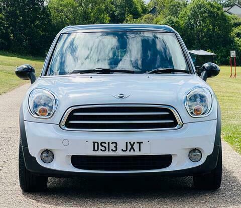 Mini Paceman Cooper White #2