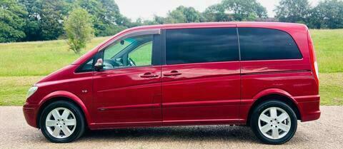 Mercedes-Benz Viano 3.5 Trend Red #5