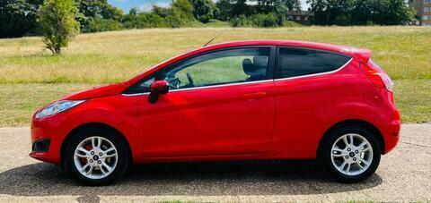 Ford Fiesta Zetec Red #6