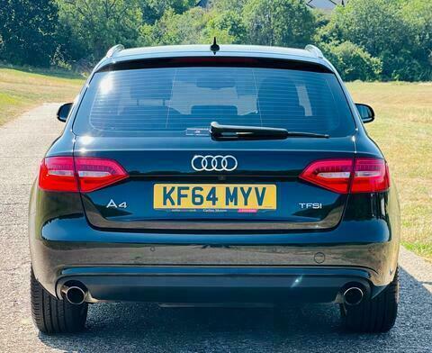 Audi A4 Avant 2L Black Edition Black #9