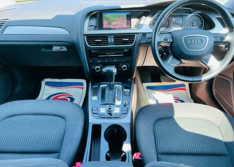 Audi A4 Avant 2L Black Edition Black #12