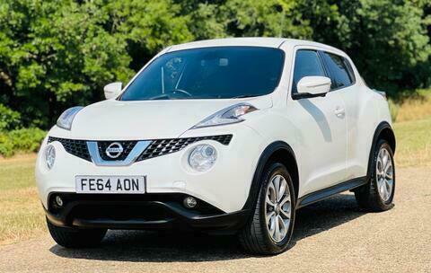 Nissan Juke Tekna Xtronic White #3
