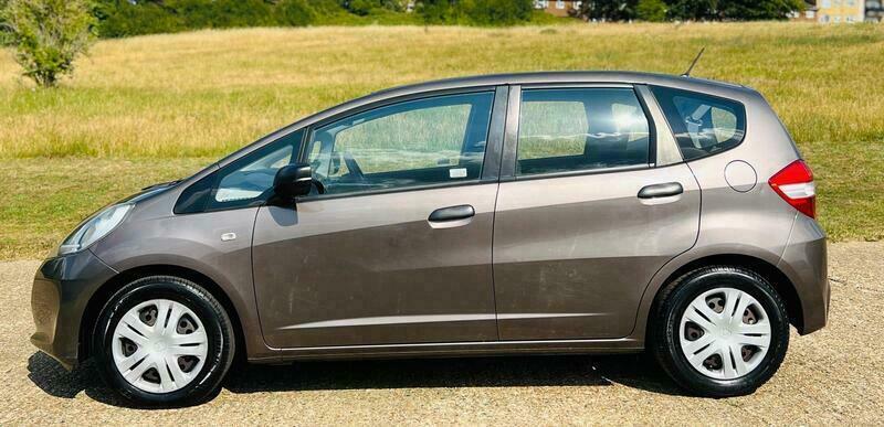 Honda Jazz I-vtec S Brown #6