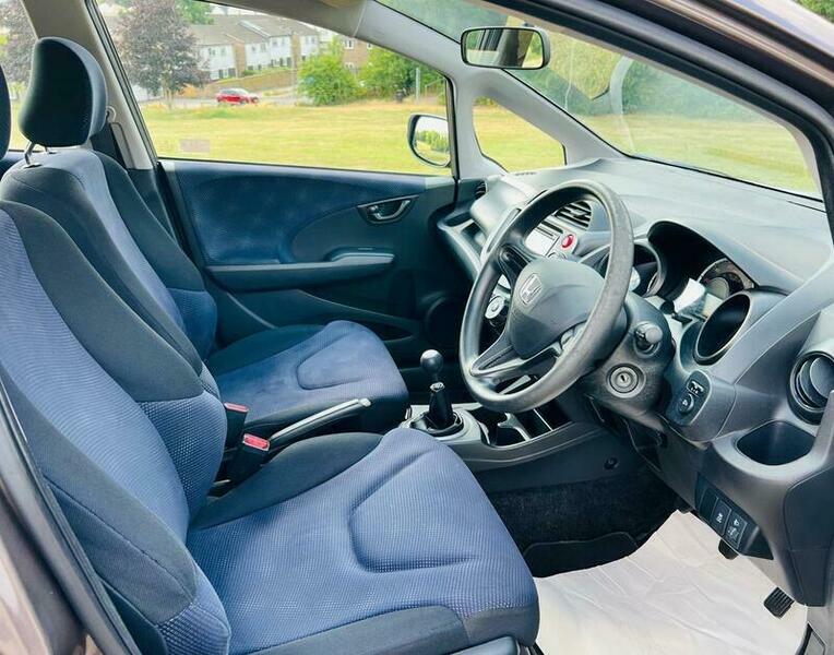 Honda Jazz Red #17