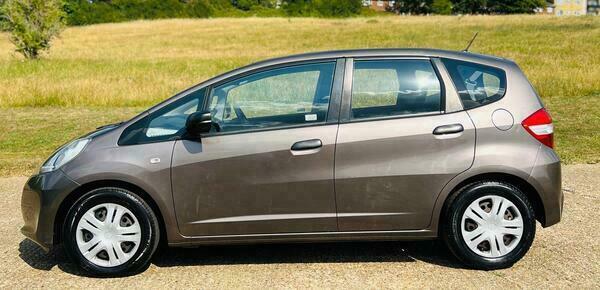 Honda Jazz Red #19