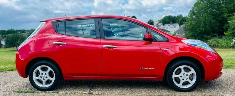 Nissan Leaf Acenta Red #6