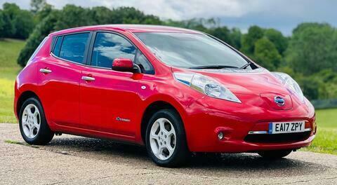 Nissan Leaf Acenta Red #4