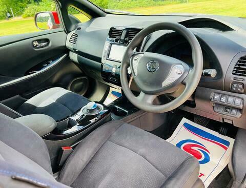 Nissan Leaf 30Kwh Acenta Hatchback White #20