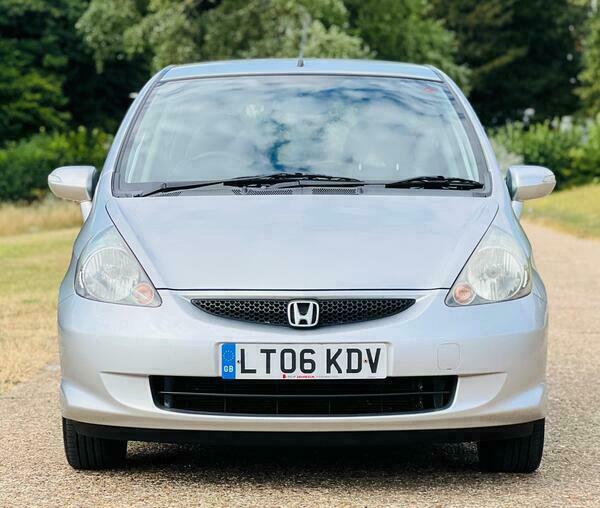 Honda Jazz Jazz Se Cvt Silver #10