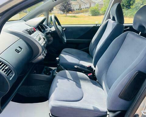 Honda Jazz Jazz Se Cvt Silver #13