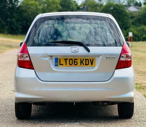 Honda Jazz Jazz Se Cvt Silver #9