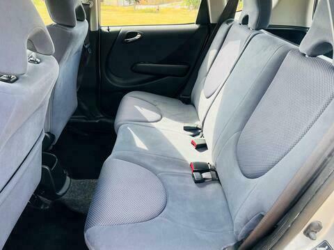 Honda Jazz Jazz Se Cvt Silver #14
