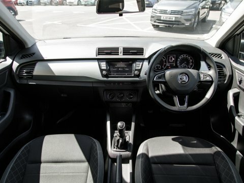 Skoda Fabia Colour Edition Tsi CR19KLS White #3